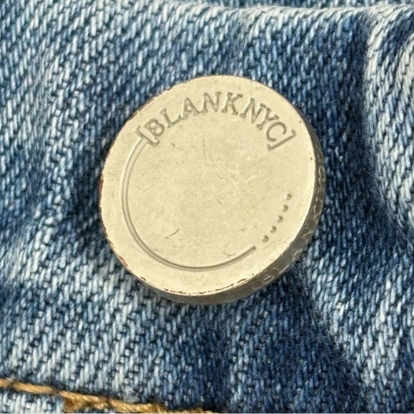 BLANK NYC The Baxter Ribcage Straight Leg High Rise Distressed Denim Jeans 28 6 - Picture 14 of 17